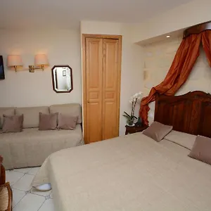 ** Hotel Familia France